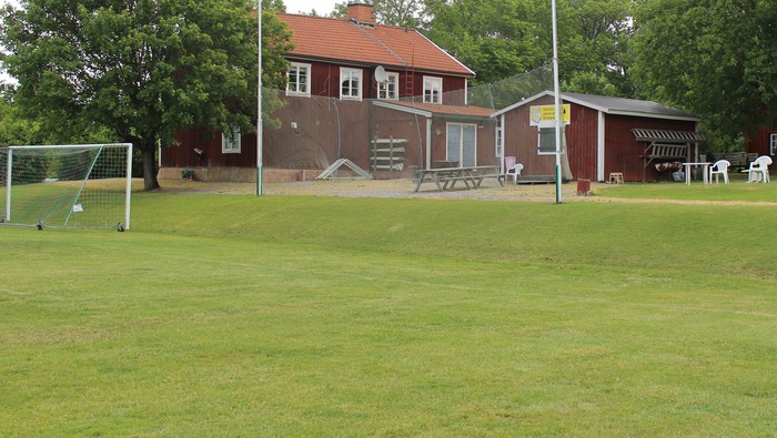 Fotbollsplanen på Fogdö idrottsplats.
